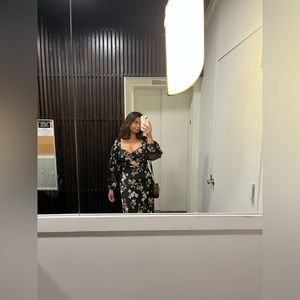 Meet your Posher, Tia